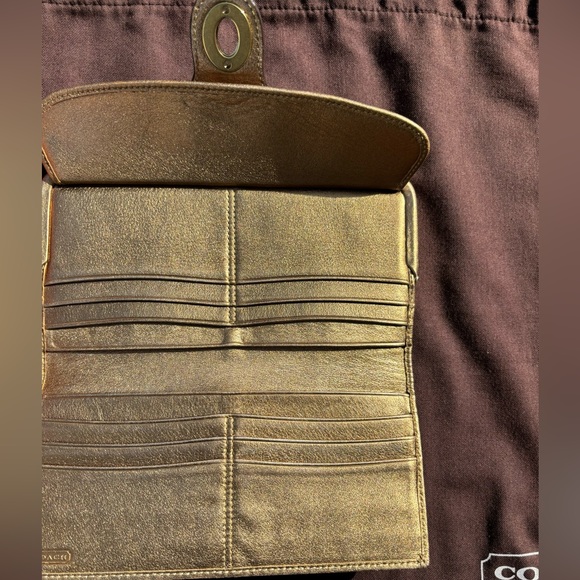 Coach “Lily” Legacy Leather Turn-Lock Tote & Legacy Multi-Stripe Envelope Wallet - Picture 9 of 13